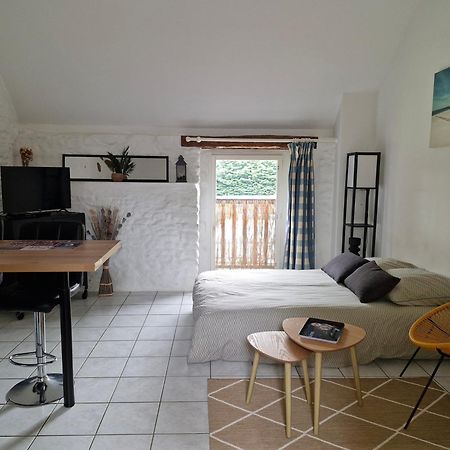 Studio Nid Cosy Avec Piscine Bonnemain Exteriér fotografie